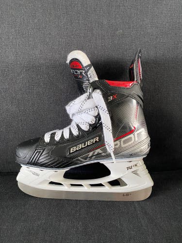 Used Bauer Size 4.5 Vapor 3X Hockey Skates