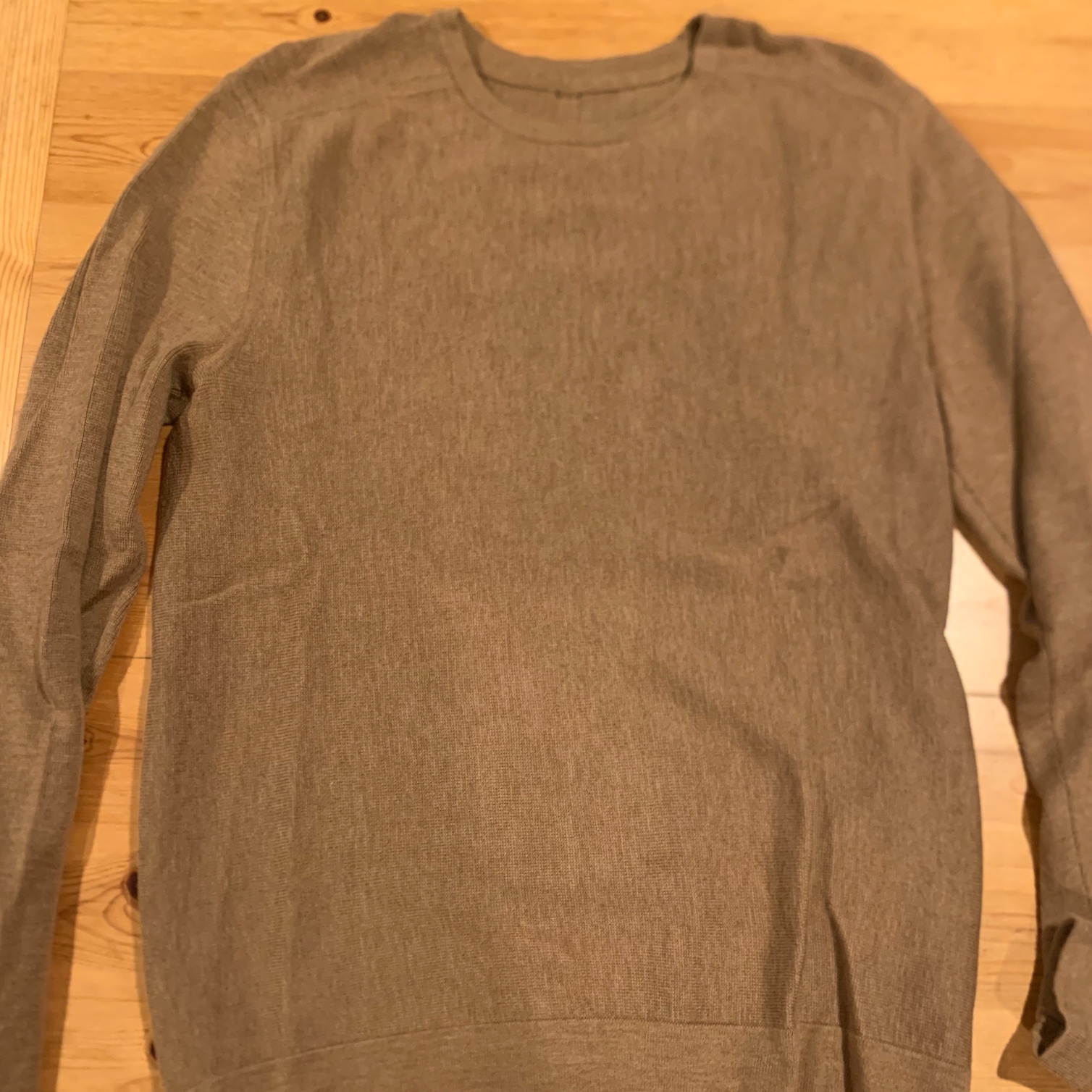 Used Lululemon Sweater Brown Size Small