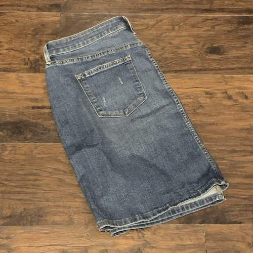 Sonoma Goods For Life Slightly Distressed Mid Washed Women's Jean Skirt  Sz 16