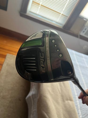 Men's Right Handed Extra Stiff Flex EPIC MAX LS Driver