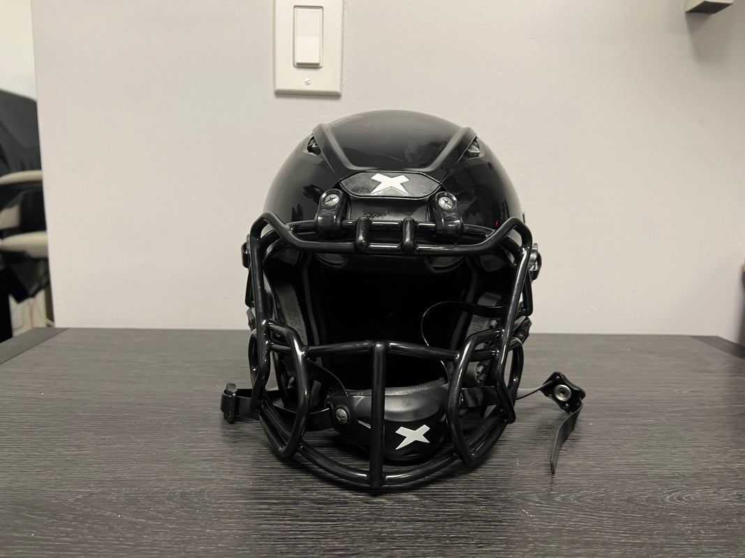 Shadow XR Varsity  Xenith Football Helmets, Shoulder Pads & Facemasks