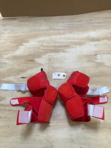 Used Small Bauer Elbow Pads