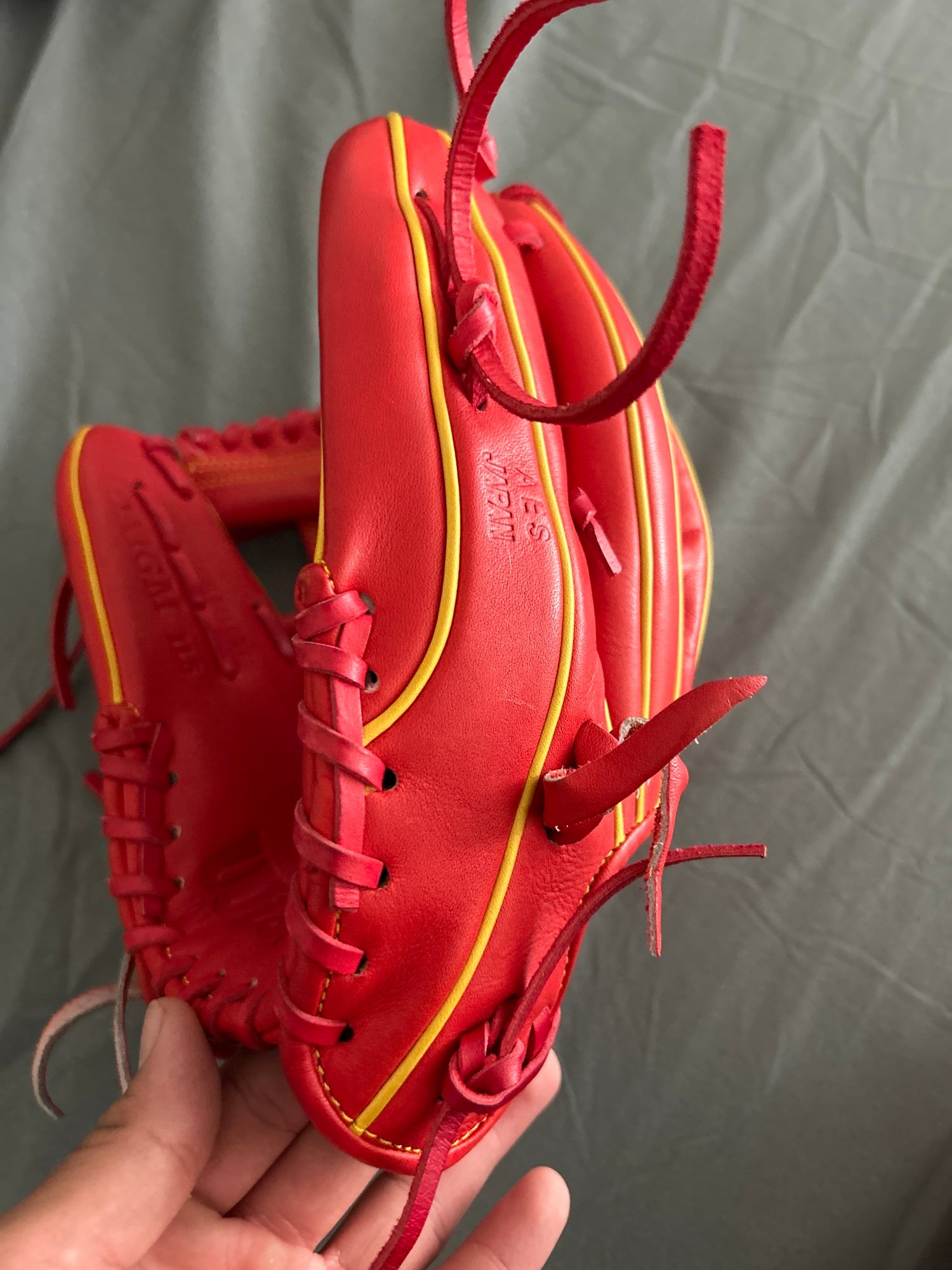 Wilson A2K 1786 Ozzie Albies Baseball Glove 11.5 Right Hand Throw