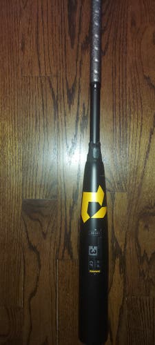 Used BBCOR Certified 2022 DeMarini Hybrid CF Bat (-3) 30 oz 33"