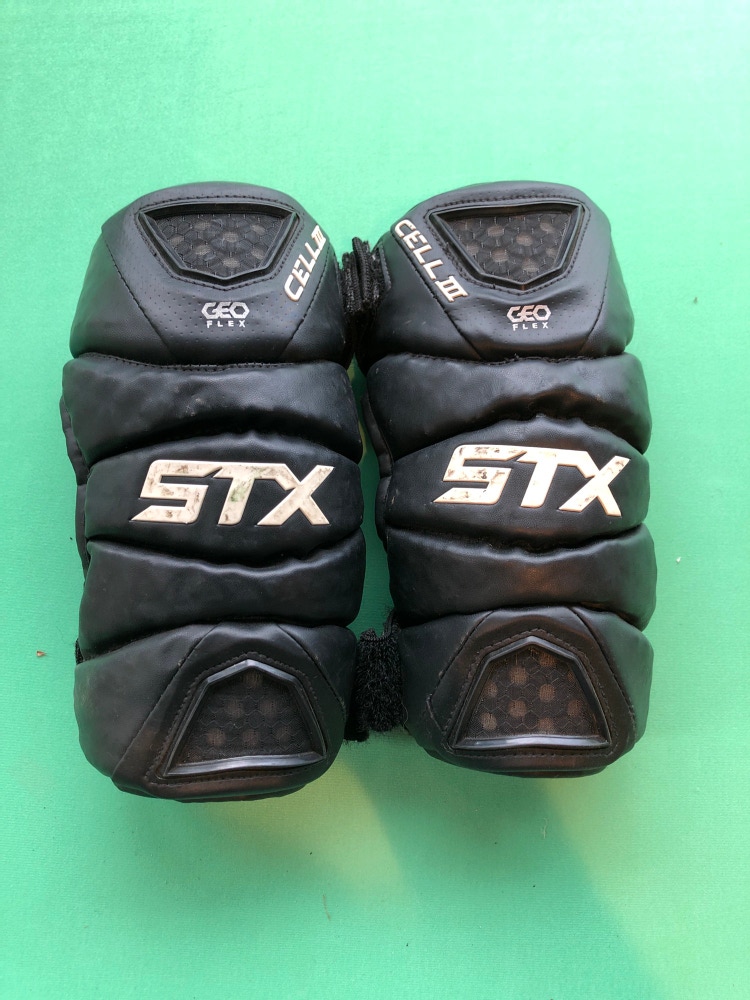 Used STX Cell III Lacrosse Arm Pads (Size: Medium)