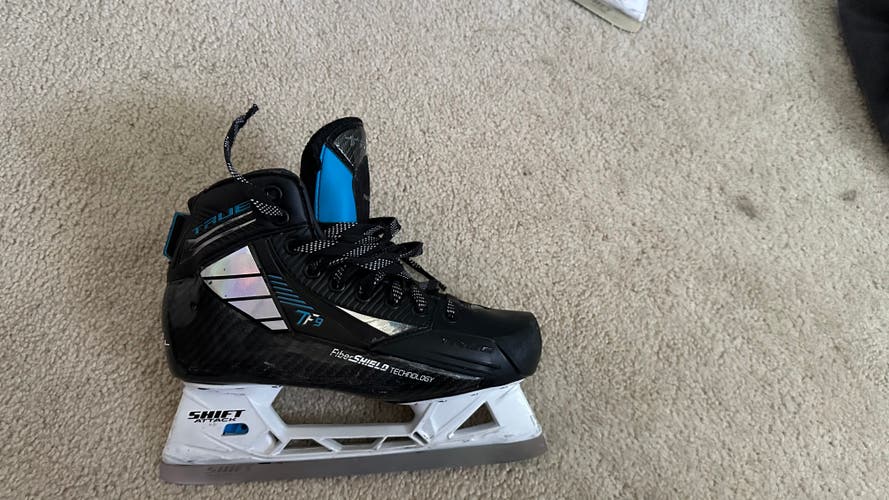 Senior Used True TF9 Hockey Goalie Skates Regular Width Size 6.0