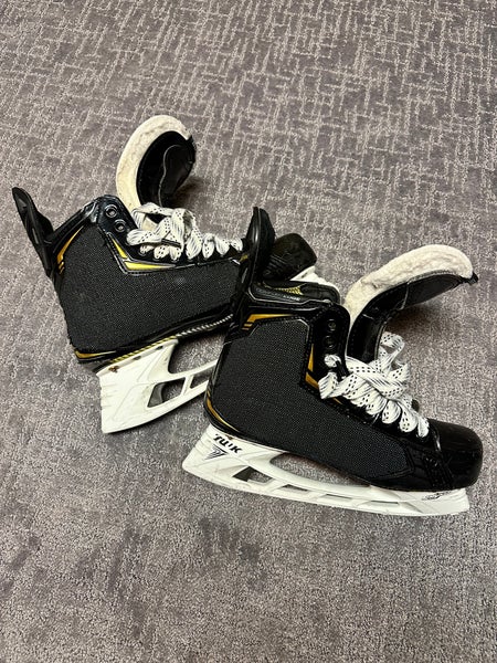 Bauer Pro Stock Supreme 2S Pro Skates 8.75D (+shot blockers)