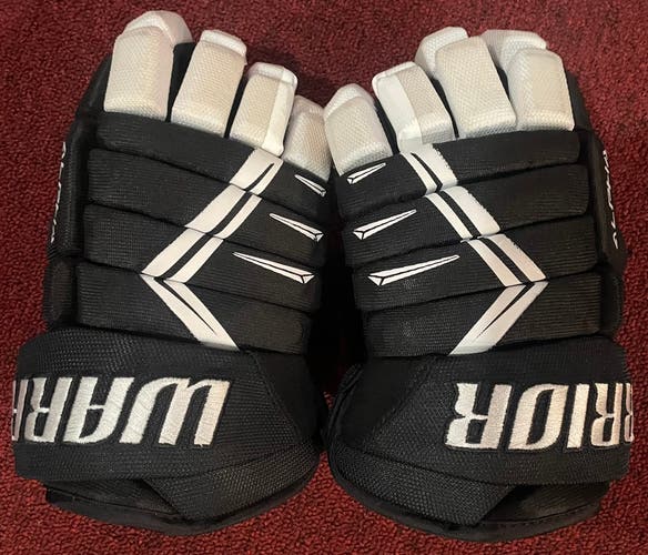 Junior Warrior Hockey Gloves