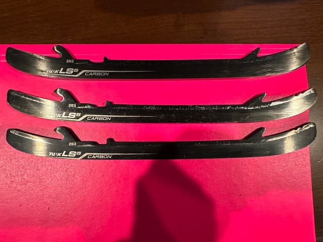 Bauer LS5 carbon blade runners 263