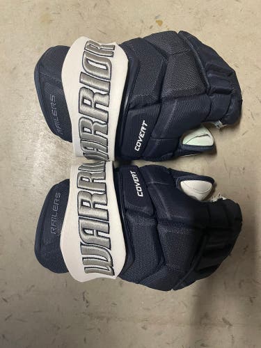 Warrior Covert Qre Prostock Gloves 14”(used Once)