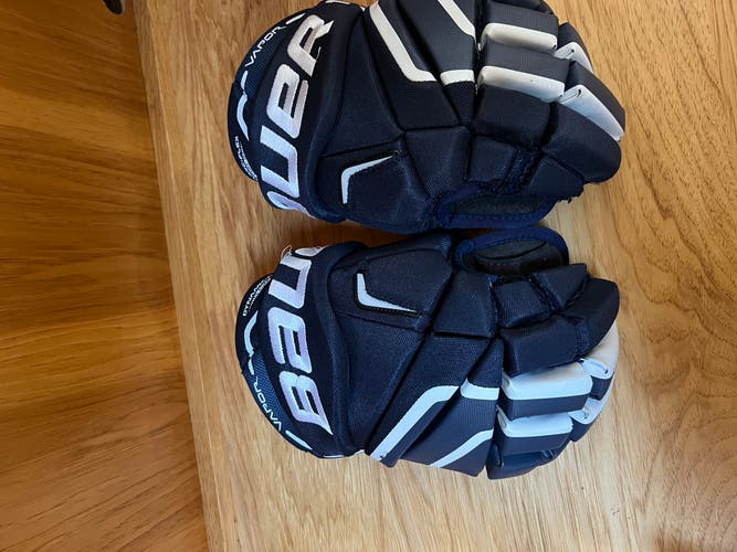 Bauer 13" Vapor X80 Gloves