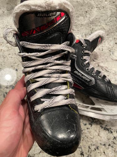 Youth Used Bauer Vapor 2X Hockey Skates Size 12