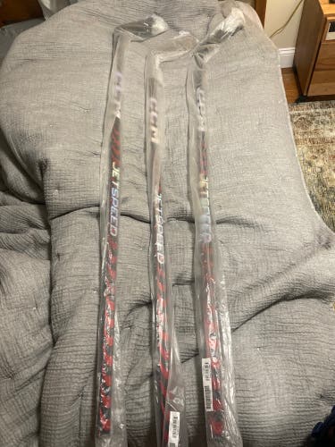 Senior Right Handed P29 Pro Stock JetSpeed FT5 Pro Hockey Stick