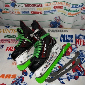 Used CCM Regular Width  Size 4.5 JetSpeed FT390 Hockey Skates