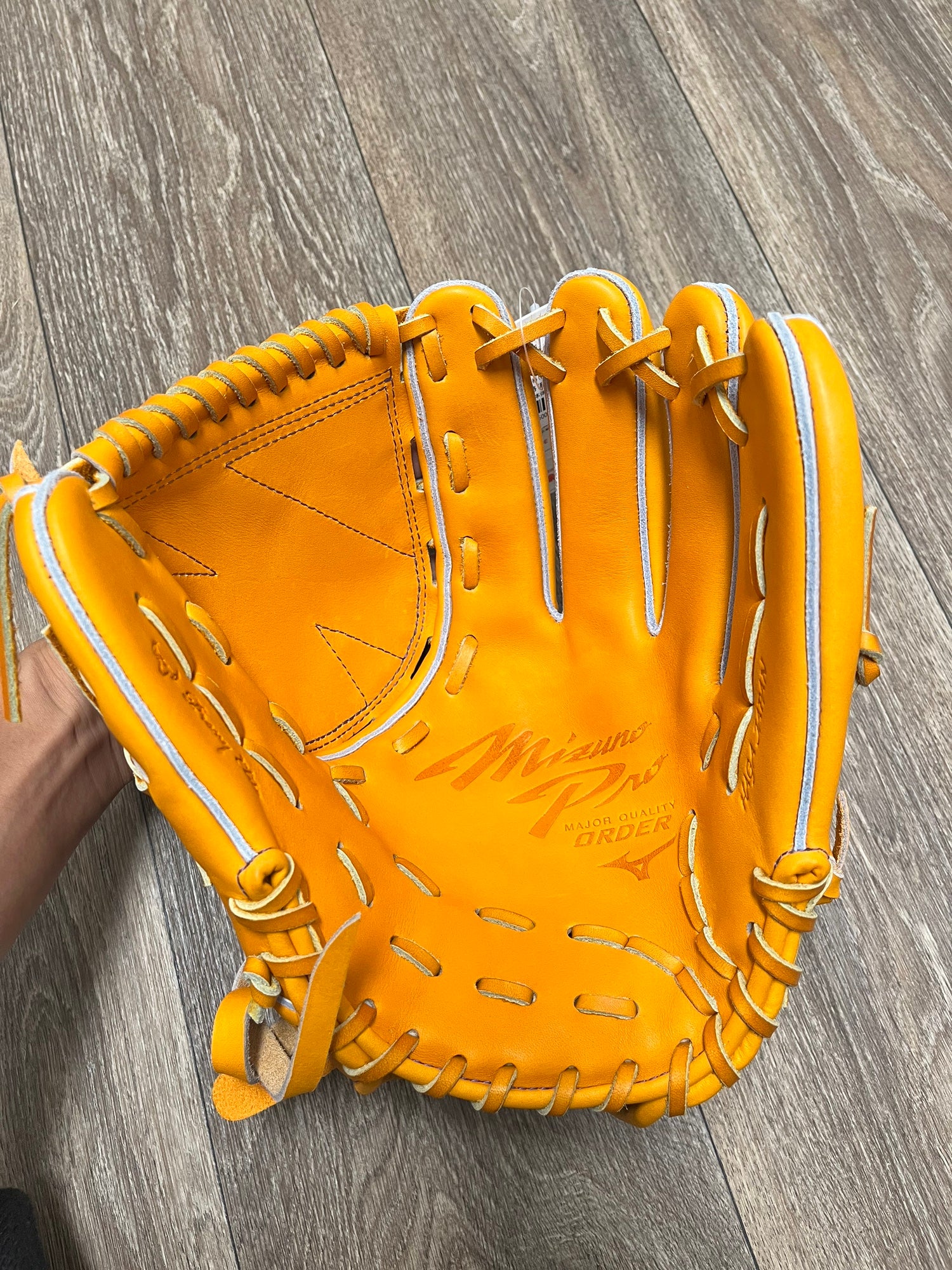 Mizuno Kenta Maeda Flow Limited Edition 12 Baseball Glove - Size: 12 (1200)