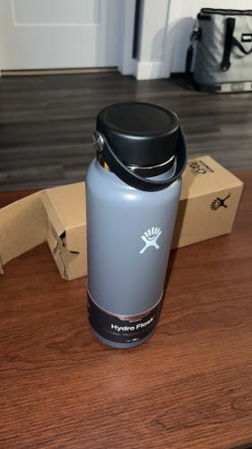 40 oz Wide Mouth HydroFlask