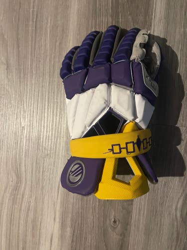 Maverick lacrosse gloves