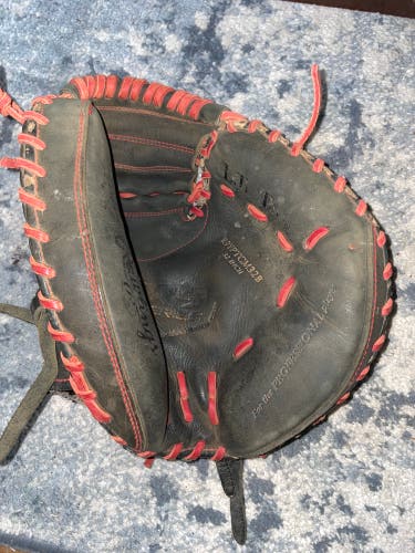 Right Hand Throw 32" R9 Baseball Glove