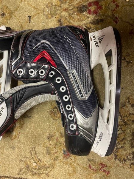 Senior Bauer Regular Width Size 10 Vapor X70 Hockey Skates