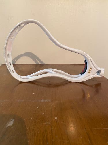 Lightly Used Attack & Midfield Unstrung Stallion 700 Head