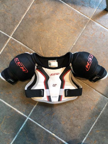 Used Youth CCM U+ Fit03 Hockey Shoulder Pads (Size: Small)