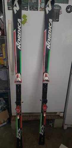 Used Men's Nordica 184 cm Racing Dobermann GS WC Skis With Marker Racing Bindings
