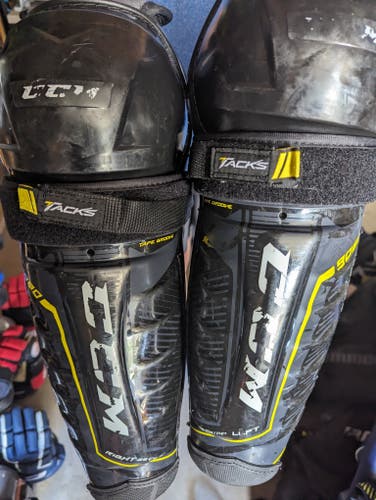 Used CCM Tacks 9080 Shin Pads