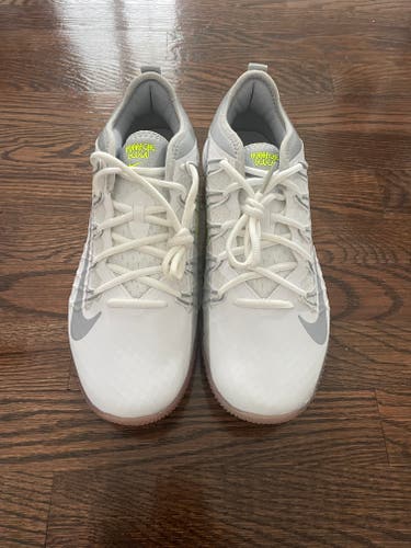 Adult New Size 9.0 (Women's 10.5) Turf Cleats Nike Alpha Huarache 7 Pro