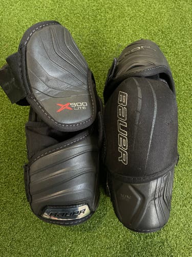 Good Condition! Used Medium Bauer Vapor X900 Lite Elbow Pads size Senior M