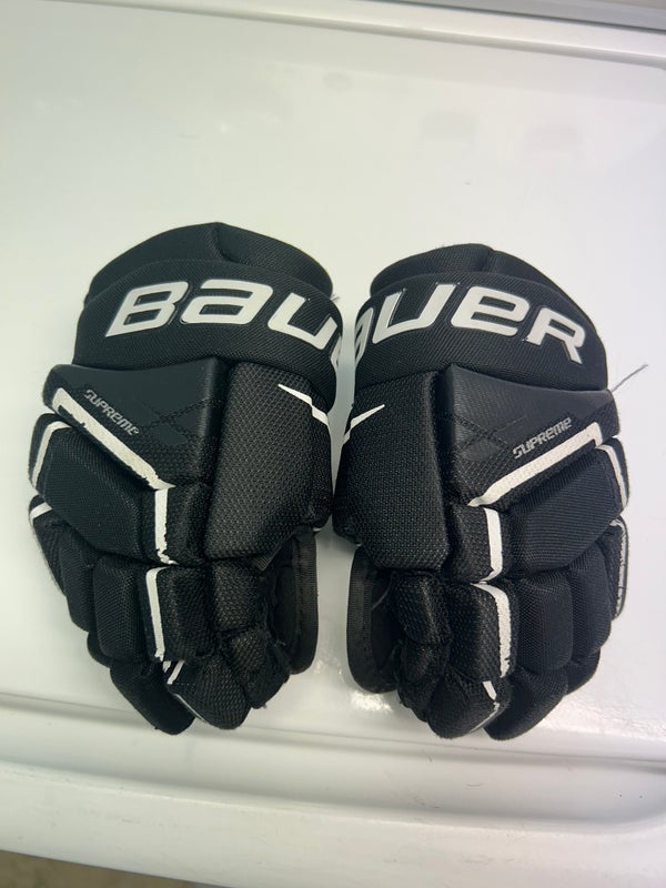 Used Bauer 9"  Supreme Ultrasonic Gloves