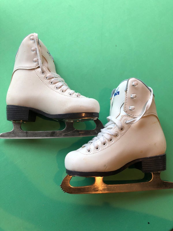 Used Youth Jackson Soft Skate Ice Skates (Regular) - Size: 12.0