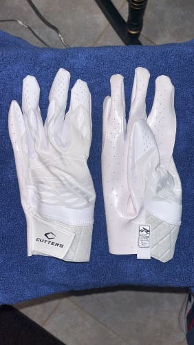Cutters Rev Pro 5.0 Receiver Football Gloves