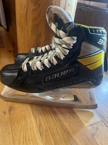 Used Bauer Regular Width  Size 6.5 Supreme 3s Hockey Goalie Skates