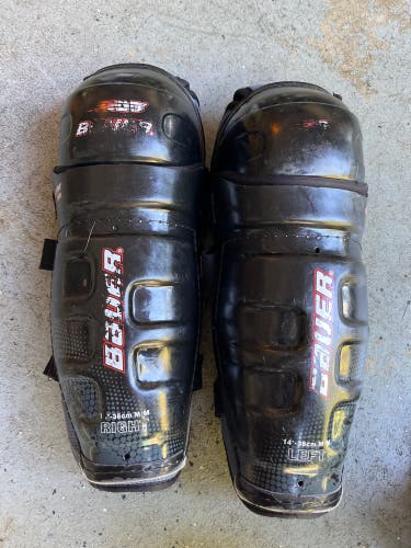 Used Bauer  Supreme 3000 Shin Pads