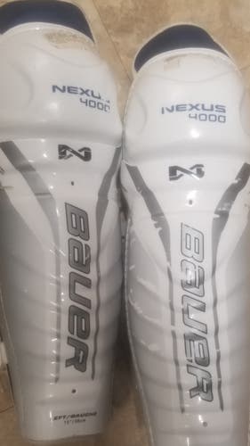 Used Bauer Nexus 4000 Shin Pads