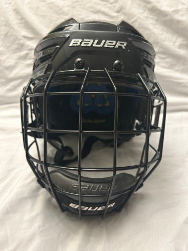Like New Medium Bauer Re-Akt 150 Helmet Black