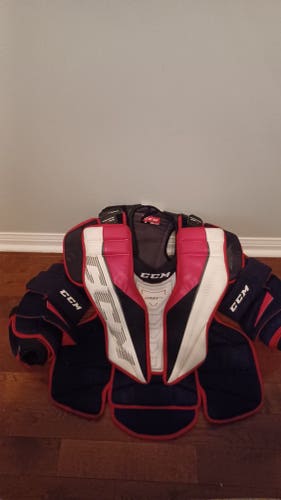 Used Medium CCM Eflex 5.9 Goalie Chest Protector