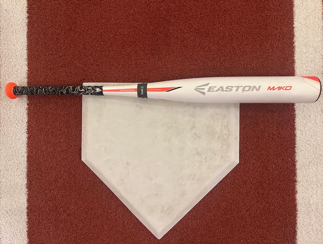 2015 Easton Mako USSSA 31” composite -9 baseball bat