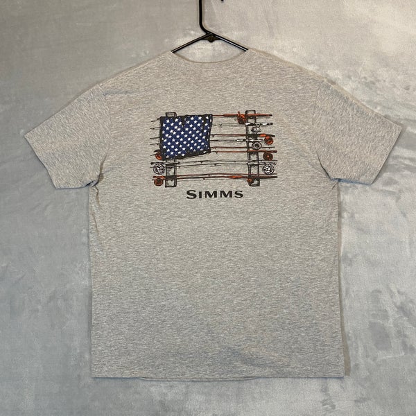Simms T Shirt Men Medium Grey Short Sleeve American Flag Rod & Reel Fishing  Rack