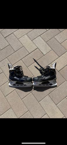Used Bauer Regular Width Size 9.5 Supreme MX3 Hockey Skates