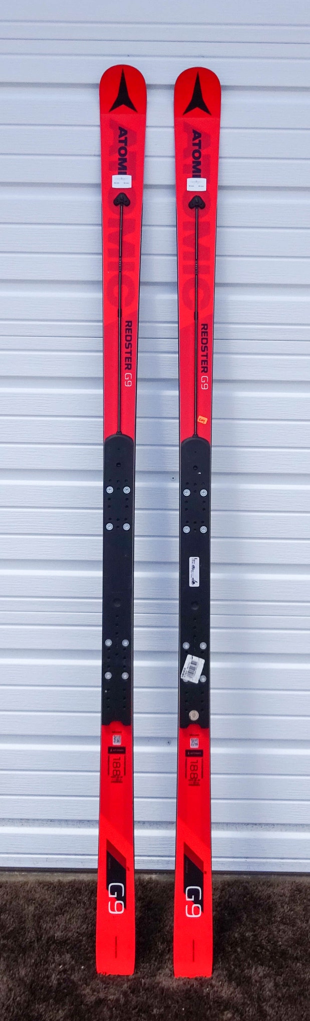 2019 Atomic G9 FIS Redster Giant Slalom Size-188cm Radius-30M-Brand New