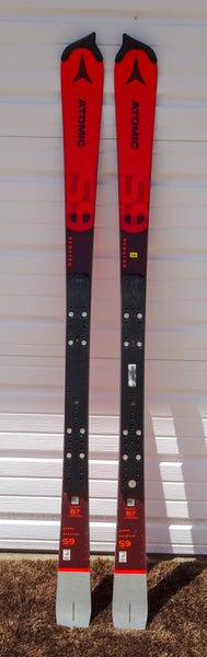 2023 Atomic FIS Redster Slalom w/Atomic Race Plates Size-157cm Radius-12.7M