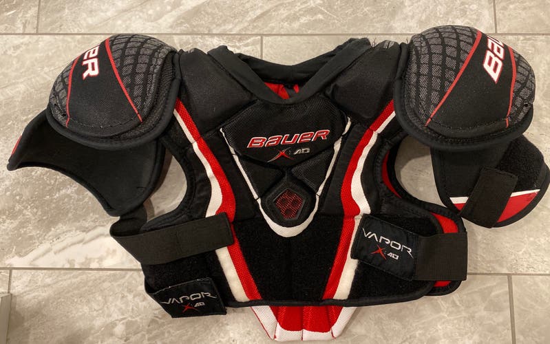 Used Youth Small Bauer Vapor x40 Shoulder Pads