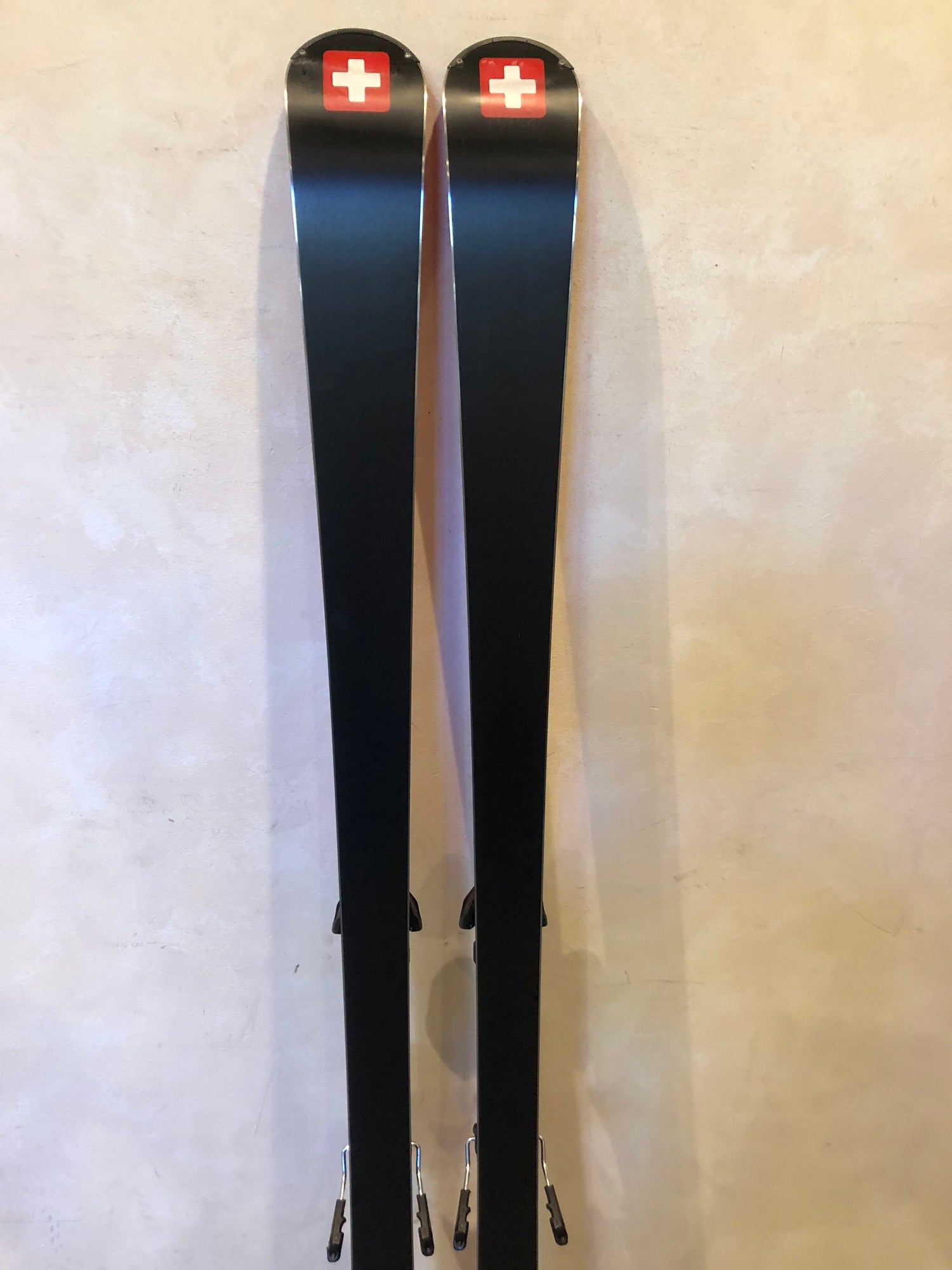 2023 Stockli Laser GS skis with Integrated Salomon Bindings 180cm