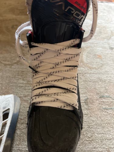 Used Bauer Regular Width  Pro Stock Size 6.5 Vapor 3X Pro Hockey Skates