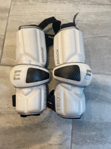 Like New Large Epoch Integra Elbow Pads