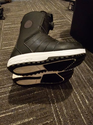 Kid's Used Size 3.5 (Women's 4.5) Salomon Launch Boa Jr Snowboard Boots Soft Flex All Mountain