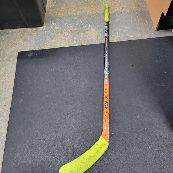 Used Easton Synergy 350 Jr Cut 54 Flex Pattern 5 Junior One Piece