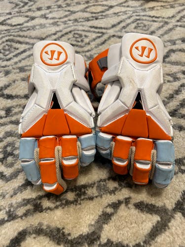 Used Player's Warrior Burn Pro Lacrosse Gloves Large