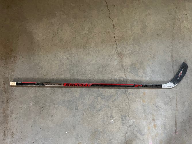 2-piece custom Brown University Shaft W/ Easton SE16 Blade